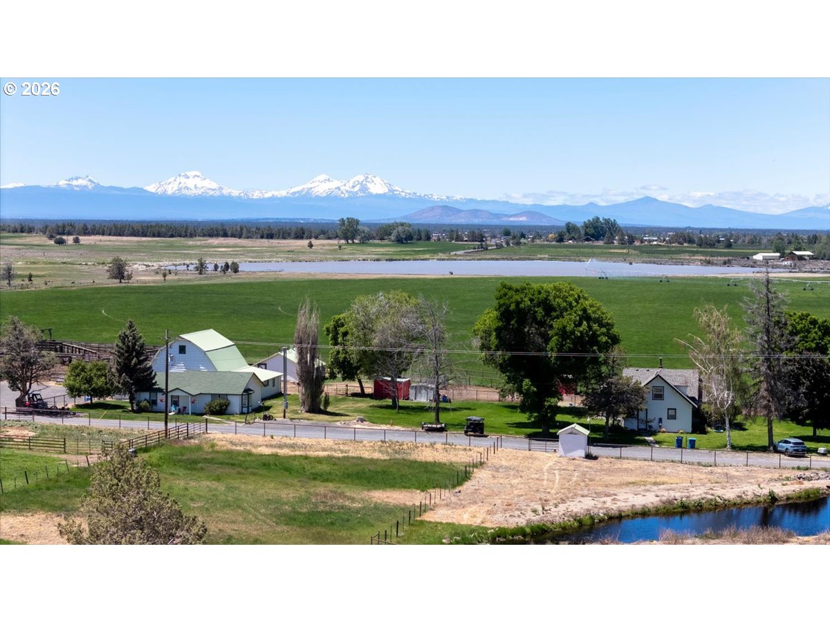10400 Southwest Houston Lake Road Powell Butte, OR 97753 - Photo 45 of 48