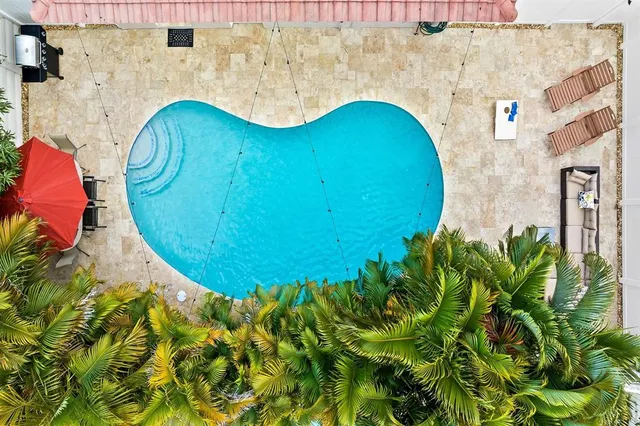 $999,999 | 2645 Southeast 3rd Street, Pompano Beach, FL 33062