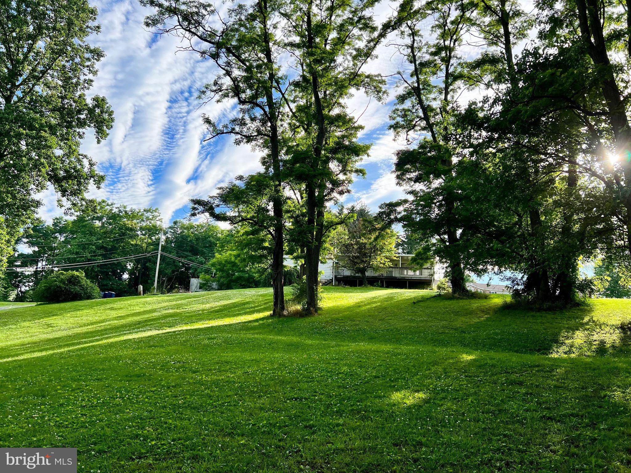 365 Roneys Corner Road Oxford, PA 19363 - Photo 5 of 20 Front Yard