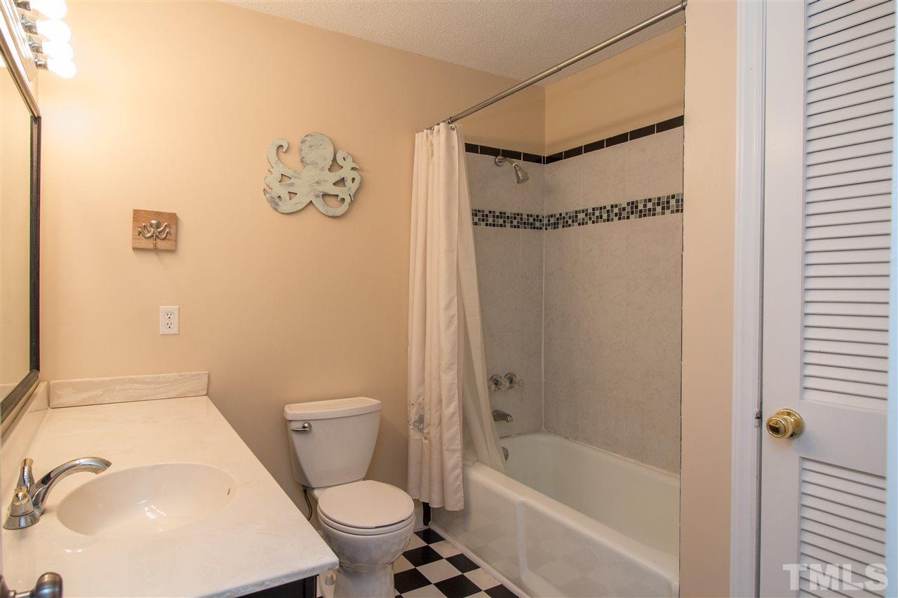 705 Sandy Ridge Court Raleigh, NC 27615 - Photo 15 of 19 Gallery Image 15