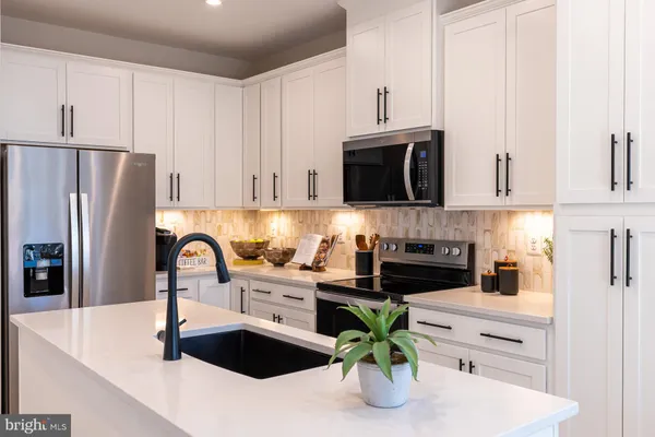 $374,990 | 590 Quarry Place, Reisterstown, MD 21136