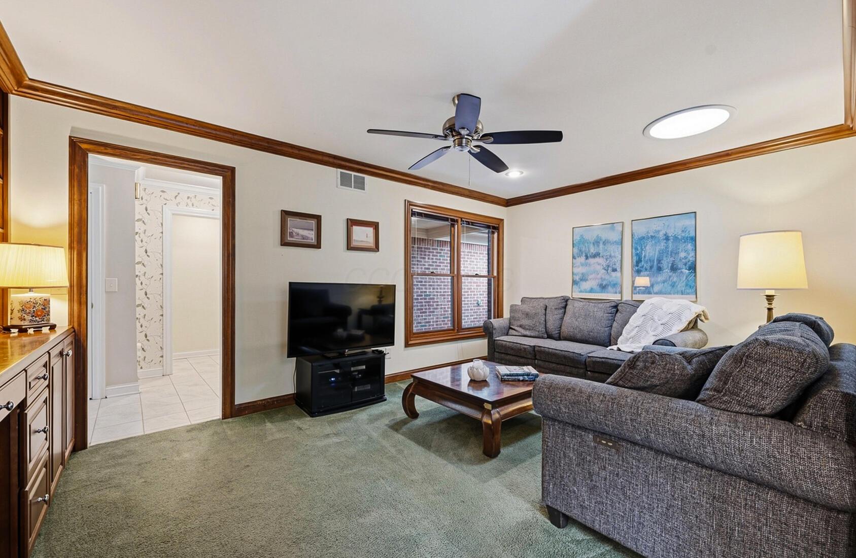 5753 Newgate Road Dublin, OH 43017 - Photo 6 of 46 Family room/Den