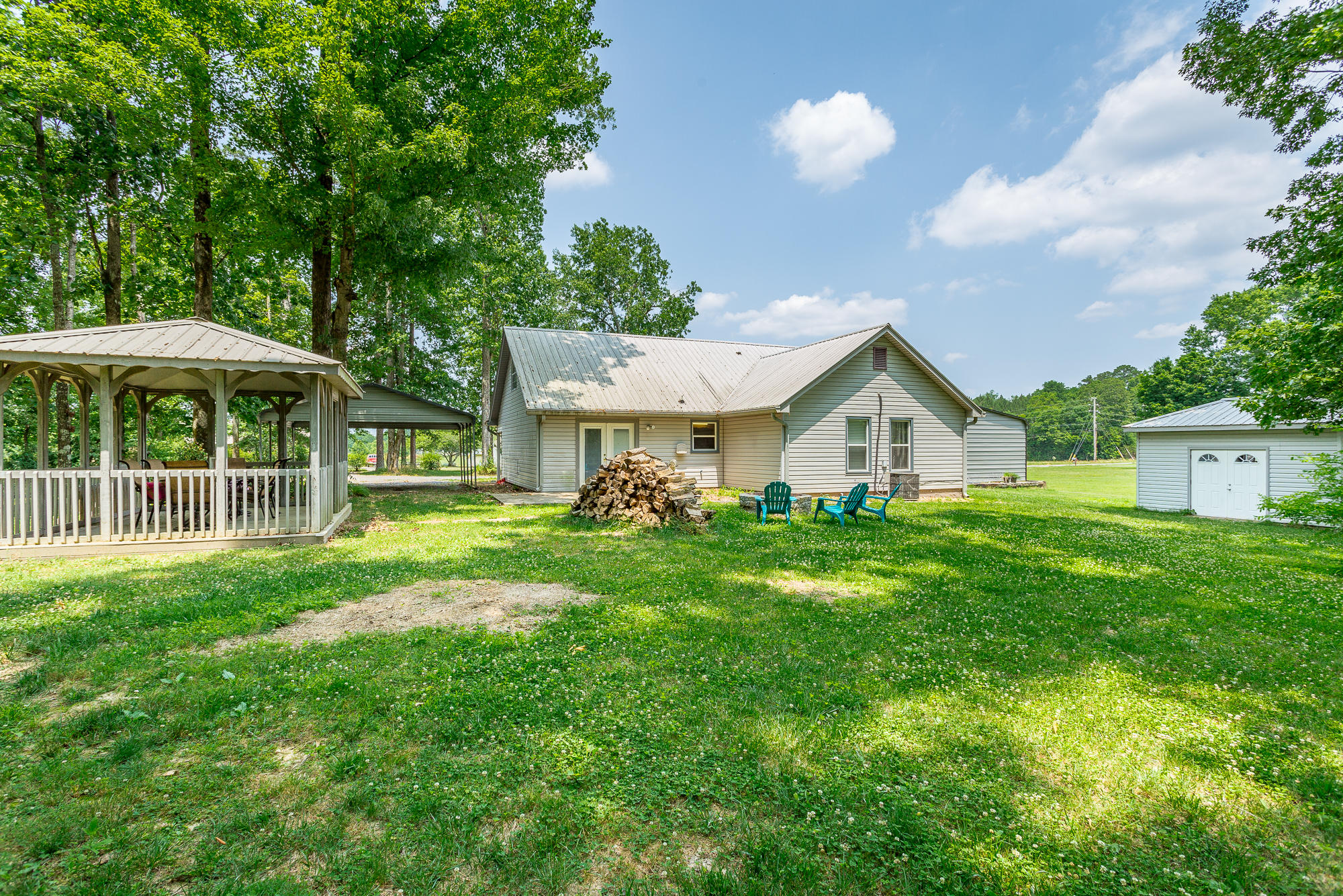 385 Armstrong Road Cleveland, TN 37323 - Photo 8 of 41 385 Armstrong Road-50