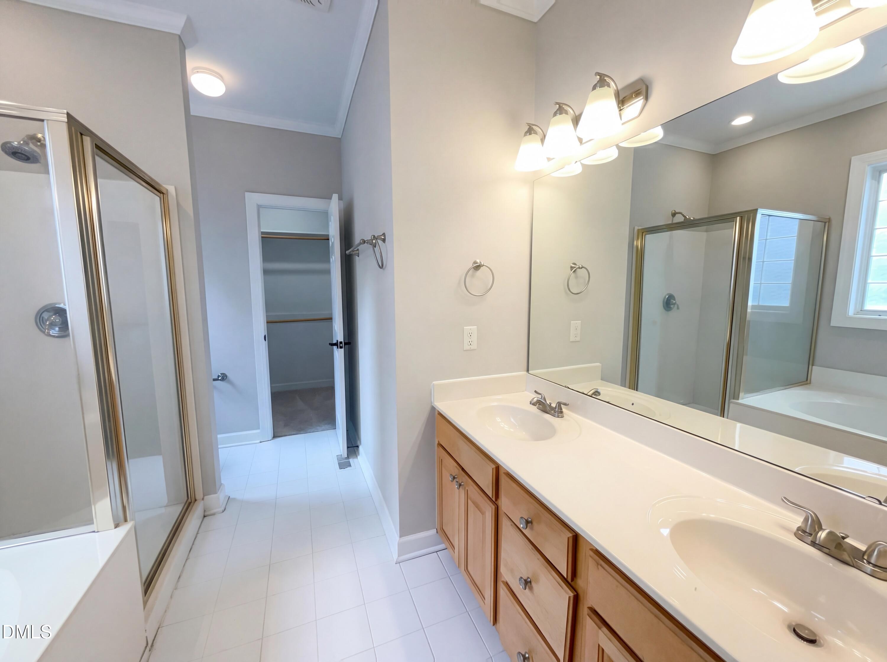 6412 Pleasant Creek Court Raleigh, NC 27613 - Photo 11 of 16 listing_10