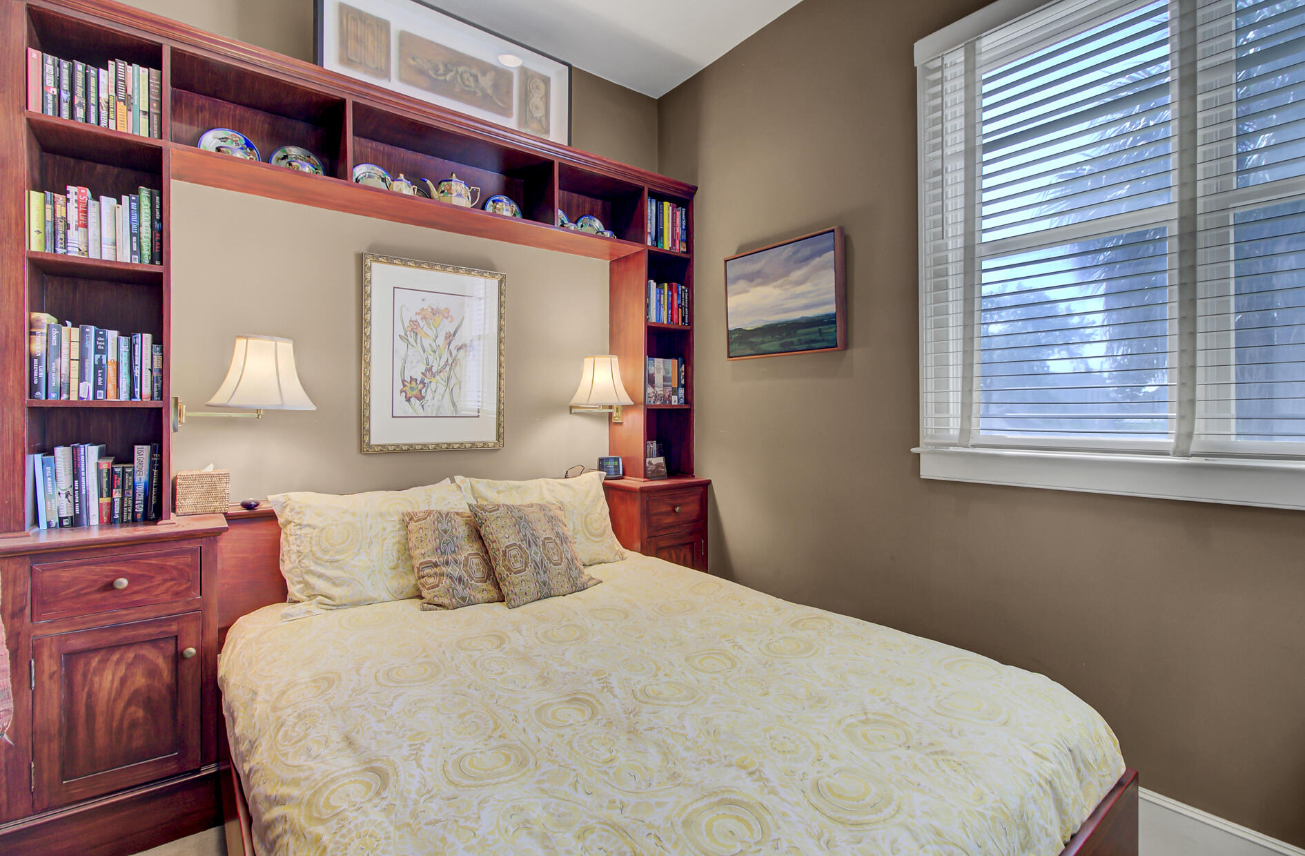 55 Laurens Street, Unit H Charleston, SC 29401 - Photo 20 of 35 22