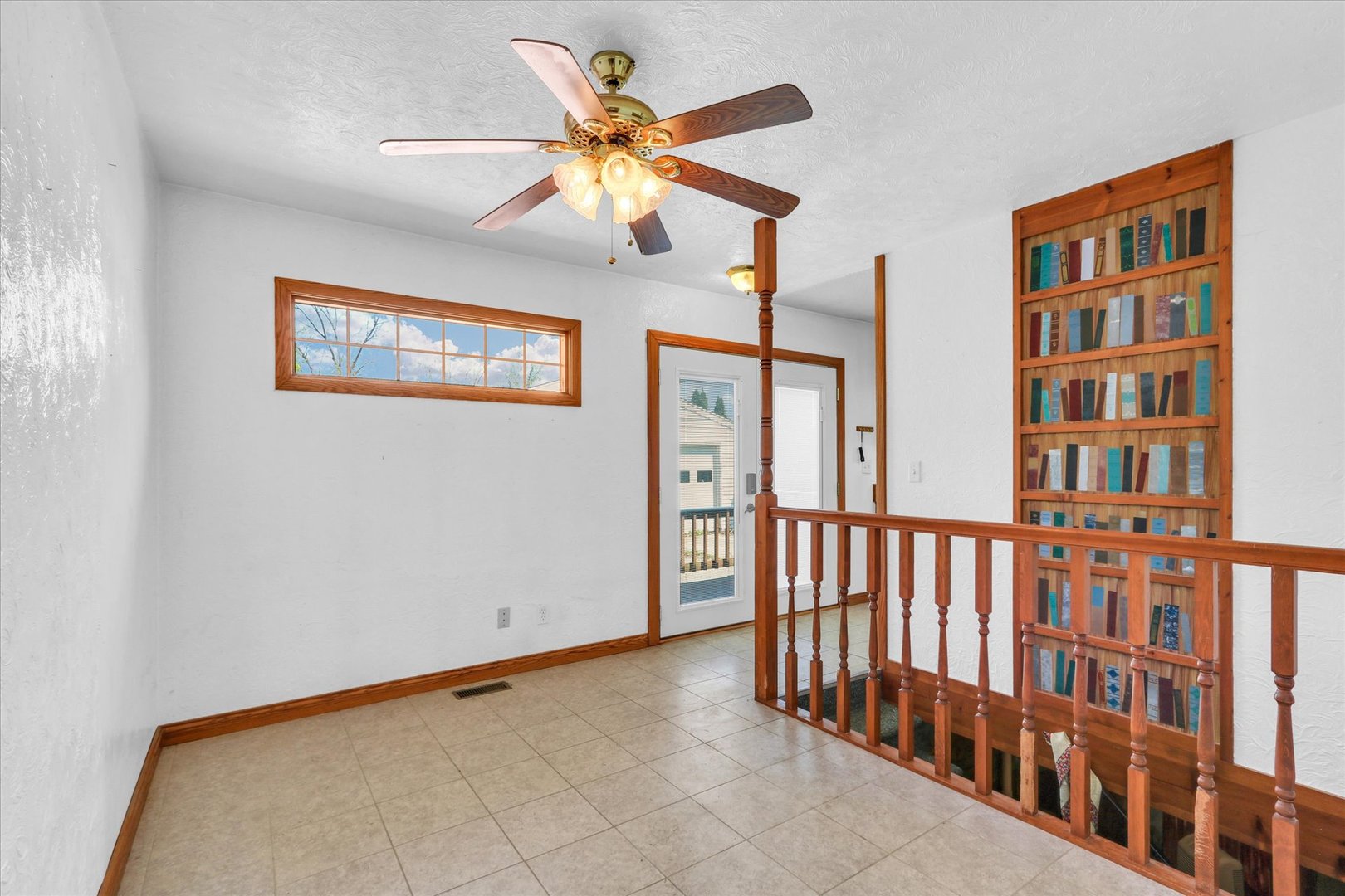 1108 Eastern Drive Urbana, IL 61801 - Photo 14 of 29 a view of an empty room with a window