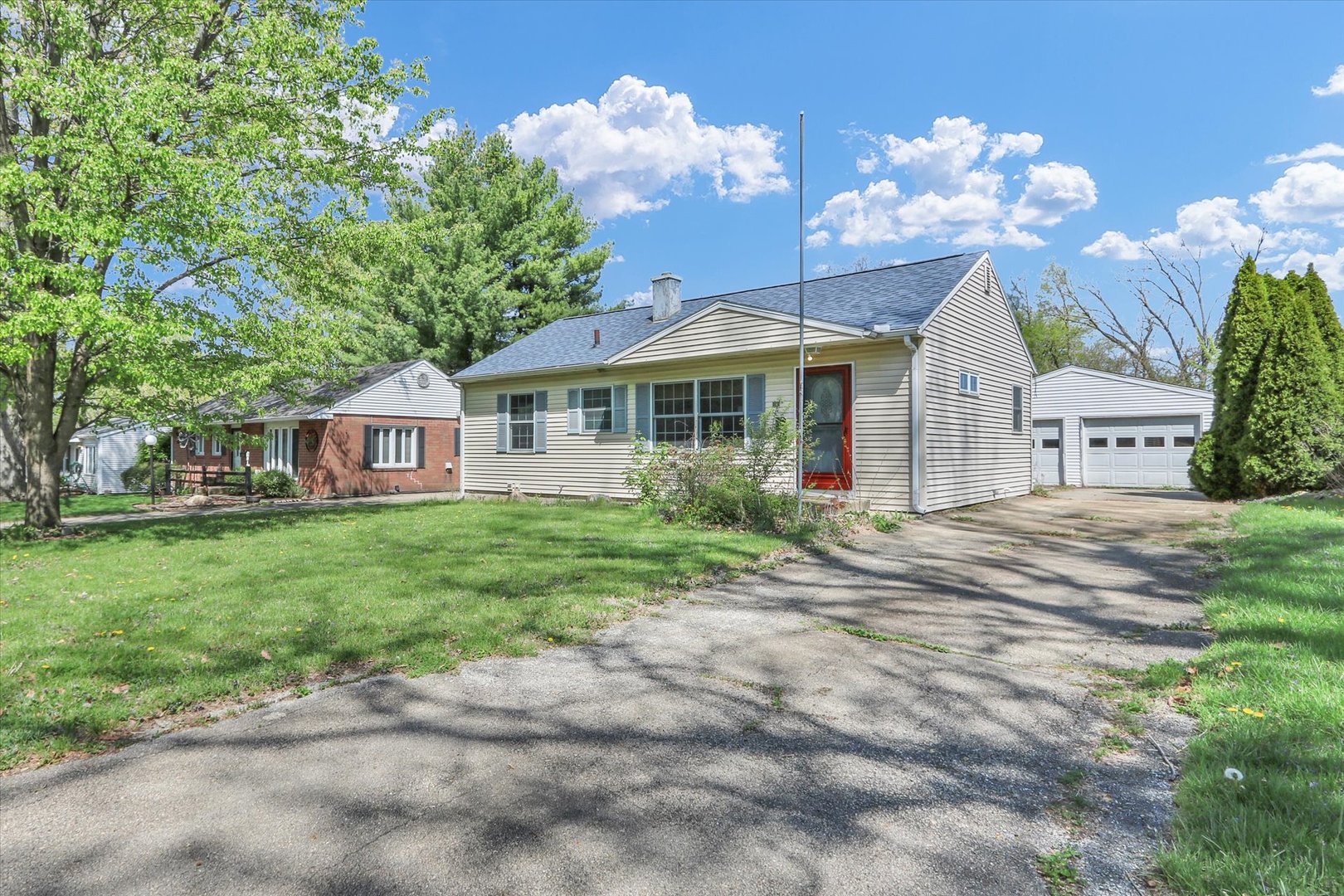 1108 Eastern Drive Urbana, IL 61801 - Photo 2 of 29 a view of a house with a backyard