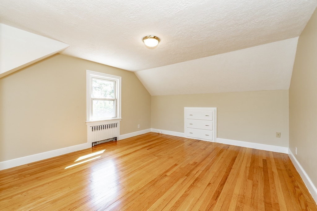 29 Davis Street Springfield, MA 01104 - Photo 30 of 42