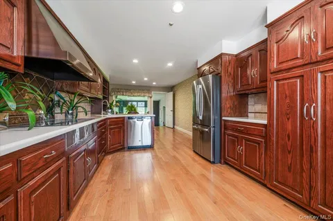 $700,000 | 1401 Herzel Boulevard, West Babylon, NY 11704
