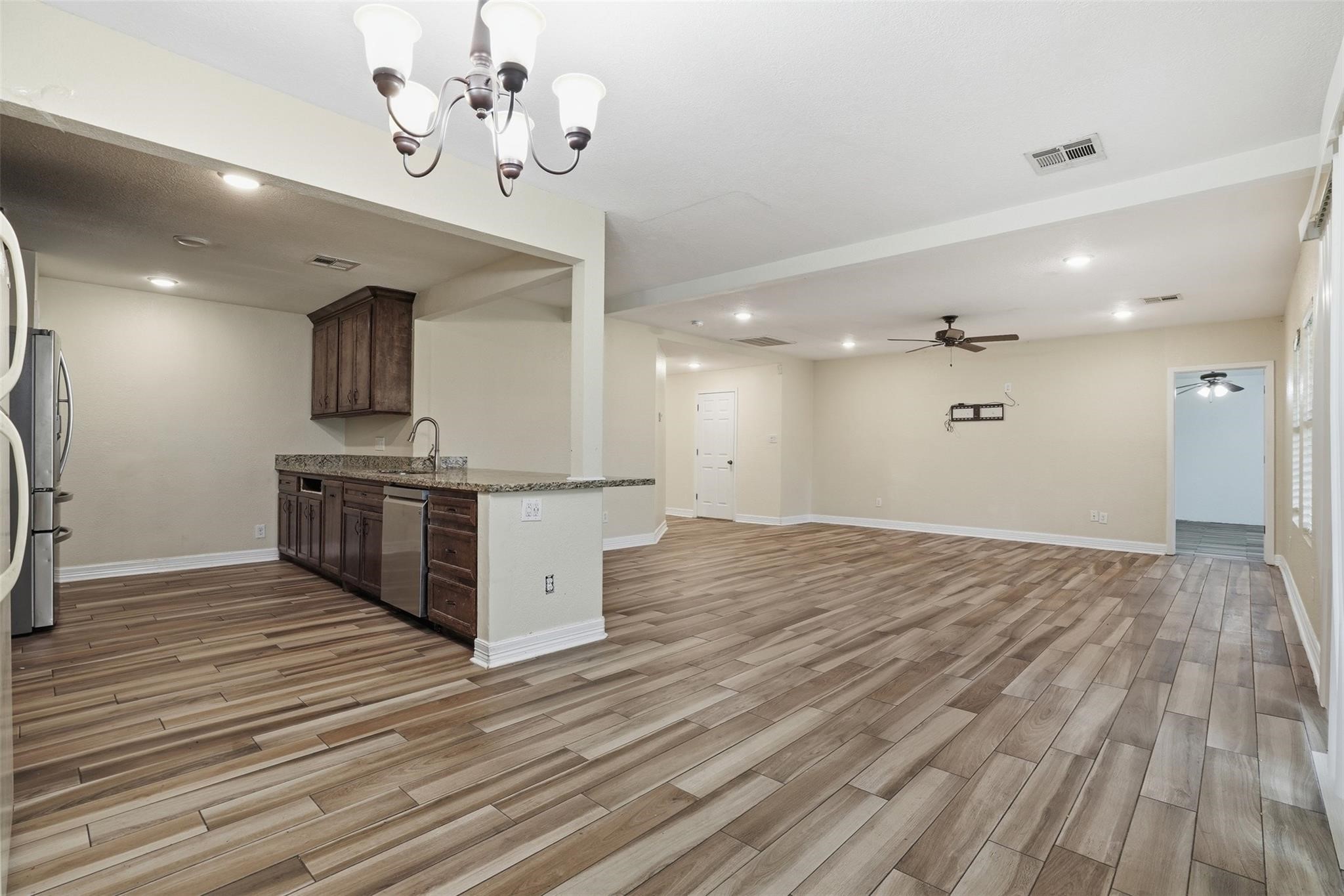 8131 Warren Road Houston, TX 77040 - Photo 6 of 22