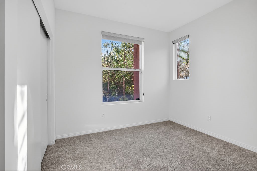 575 Rockefeller Irvine, CA 92612 - Photo 17 of 22