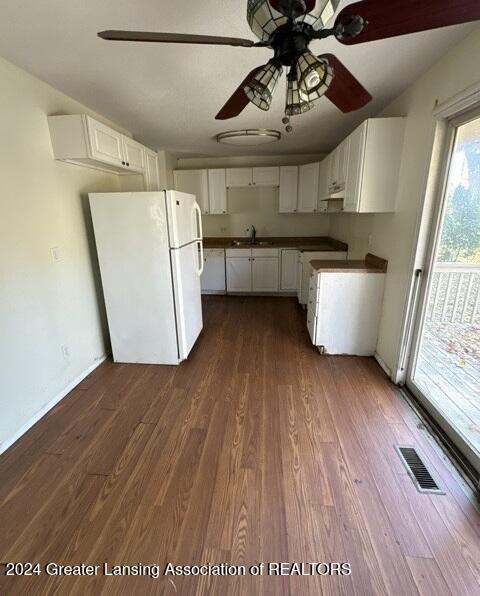 3106 Norwich Road Lansing, MI 48911 - Photo 4 of 14 ndining