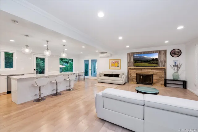 $4,600 | 29-33 212th Street, Unit 1F | Bayside