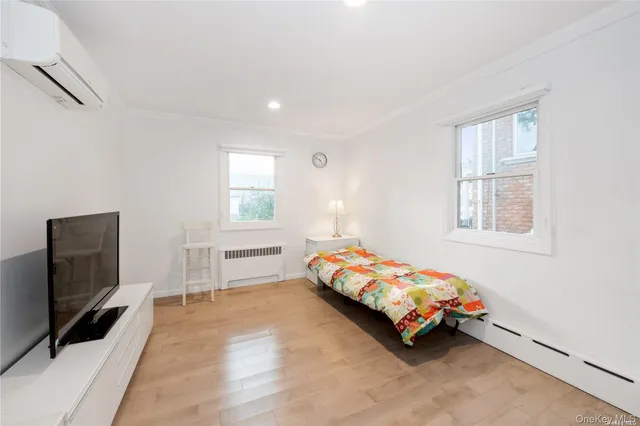 $4,600 | 29-33 212th Street, Unit 1F | Bayside