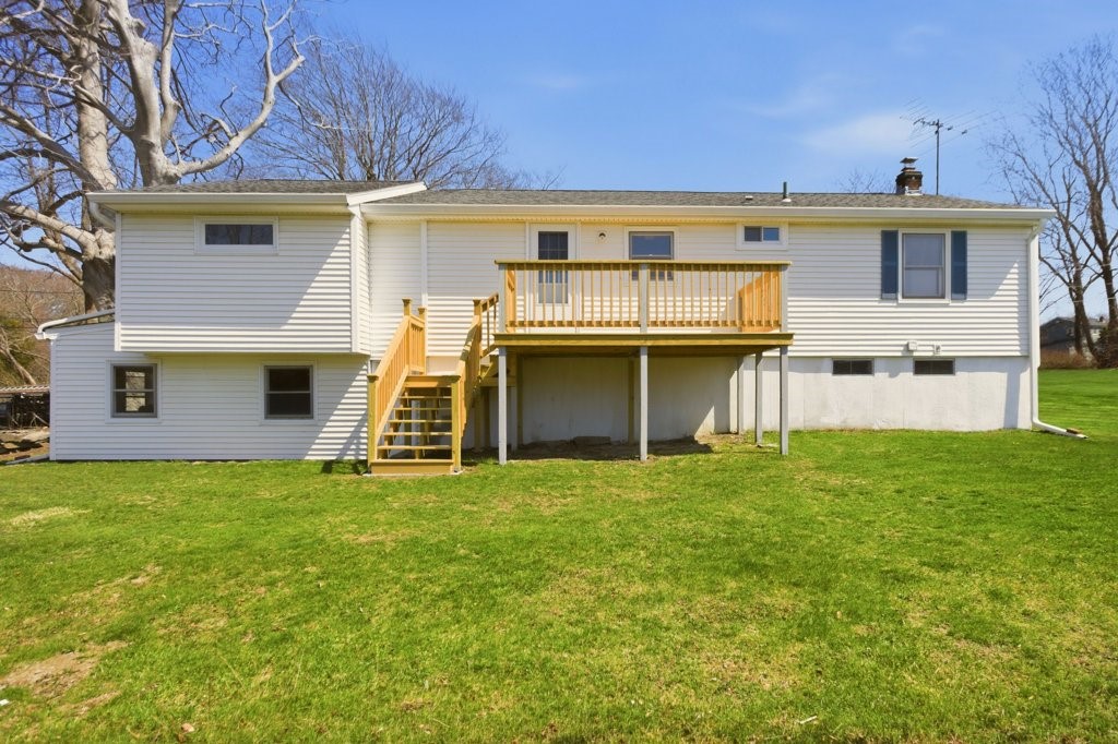 55 Mixter Street Middletown, RI 02842 - Photo 45 of 50