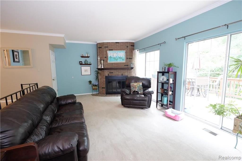 1157 Pine Ridge Court Rochester Hills, MI 48306 - Photo 11 of 41