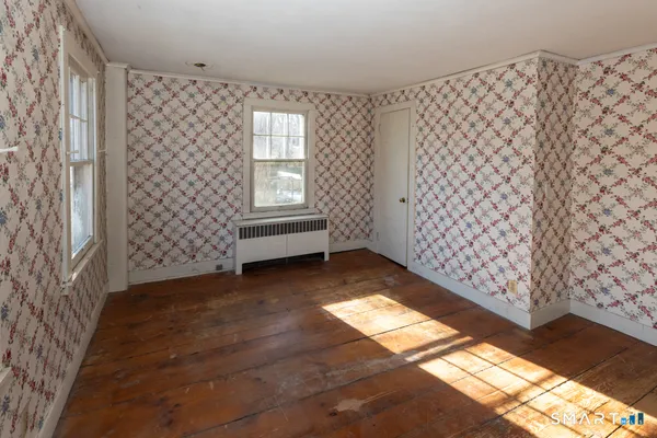 $375,000 | 25 Union Street, Deep River, CT 06417