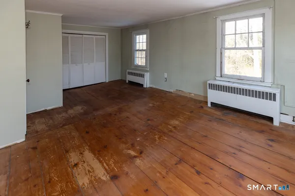 $375,000 | 25 Union Street, Deep River, CT 06417