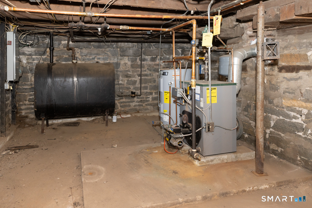 25 Union Street Deep River, CT 06417 - Photo 31 of 40