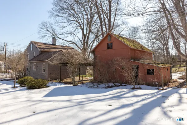 $375,000 | 25 Union Street, Deep River, CT 06417