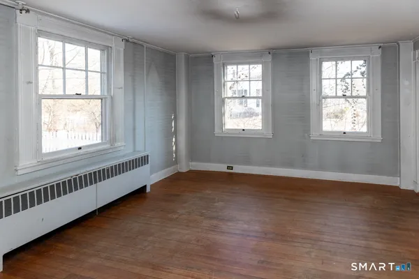 $375,000 | 25 Union Street, Deep River, CT 06417