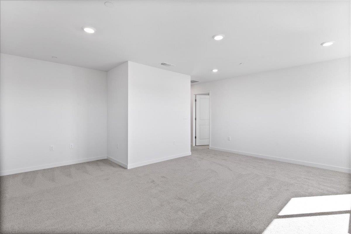 279 Piper Lane Colusa, CA 95932 - Photo 42 of 51 a view of an empty room