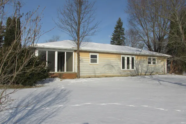 $35,100 | 1921 Cardinal Drive, Albany, IN 47320