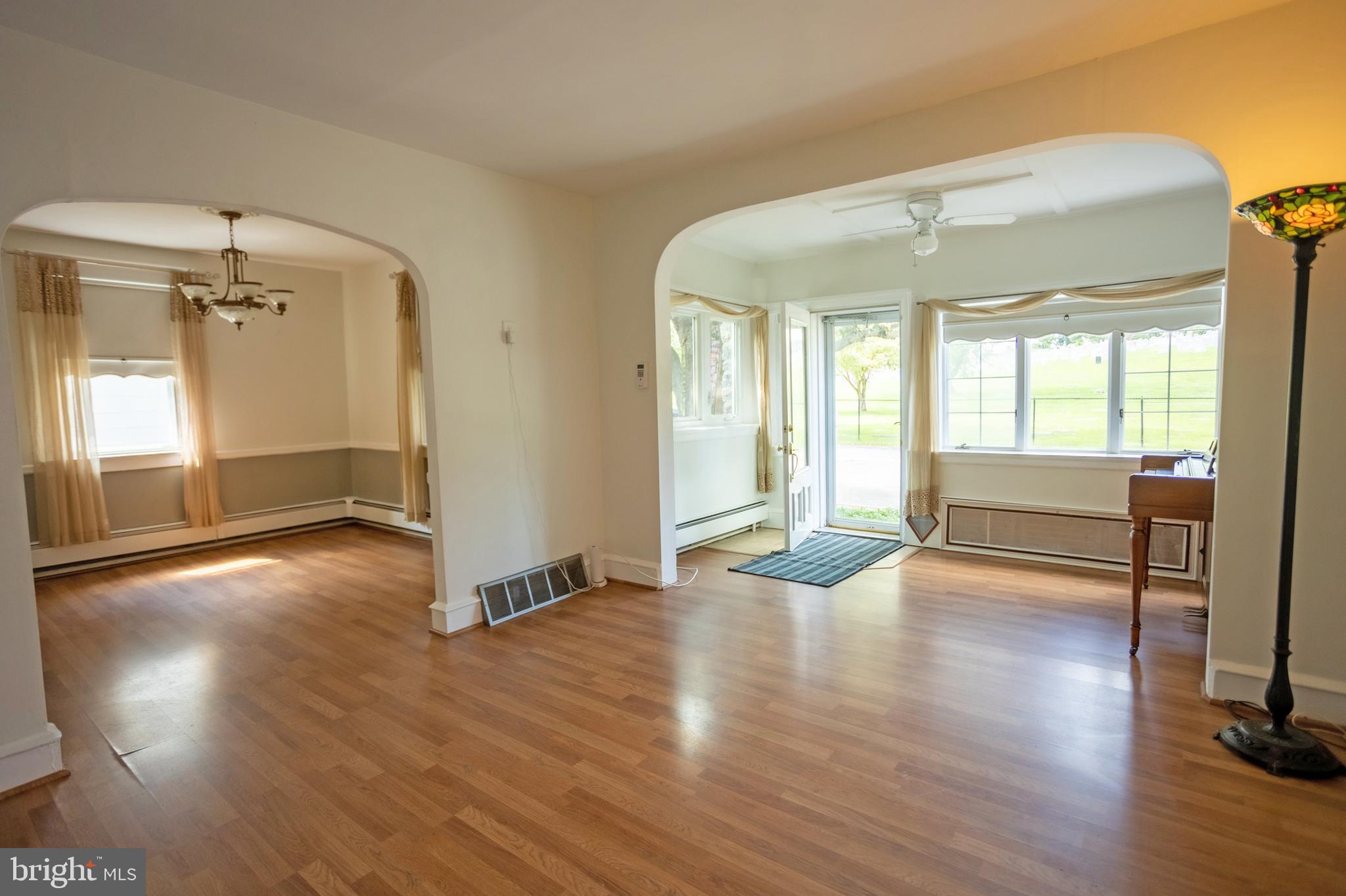 7803 Church Road Jenkintown, PA 19046 - Photo 6 of 30 Living Room