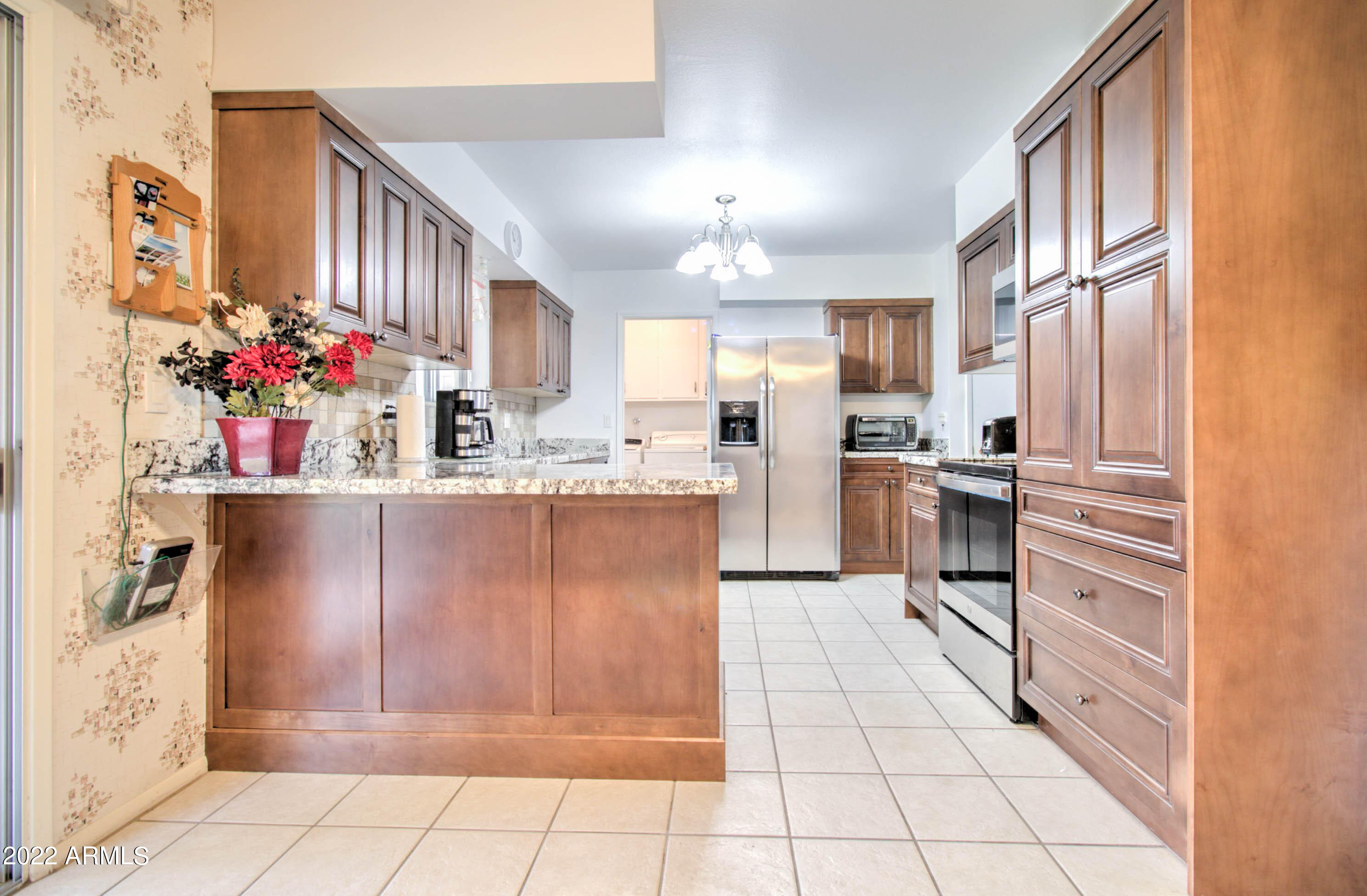 10725 West Hatcher Road Sun City, AZ 85351 - Photo 12 of 26 10725 W Hatcher Rd-12