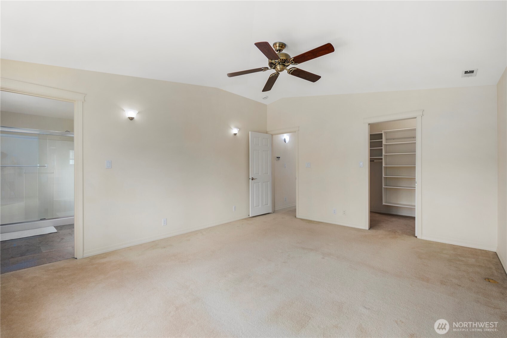 936 North 93rd Street Seattle, WA 98103 - Photo 19 of 39