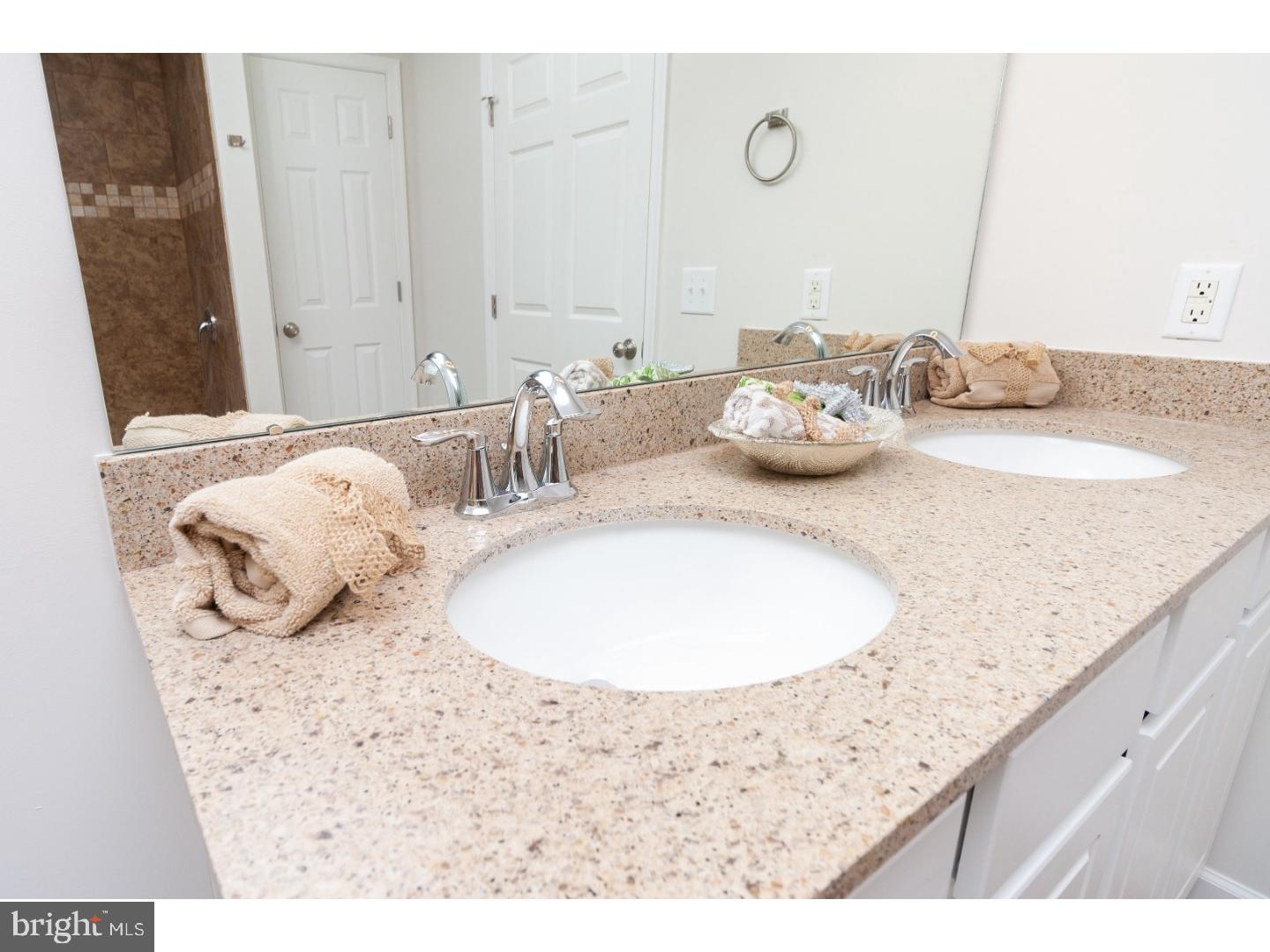 25236 Prettyman Road Georgetown, DE 19947 - Photo 15 of 25 Master Bathroom