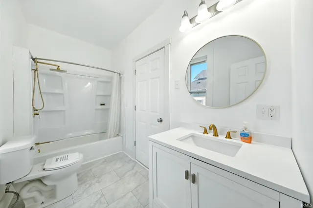 $209,900 | 110 South 4th Street, Decatur, IN 46733