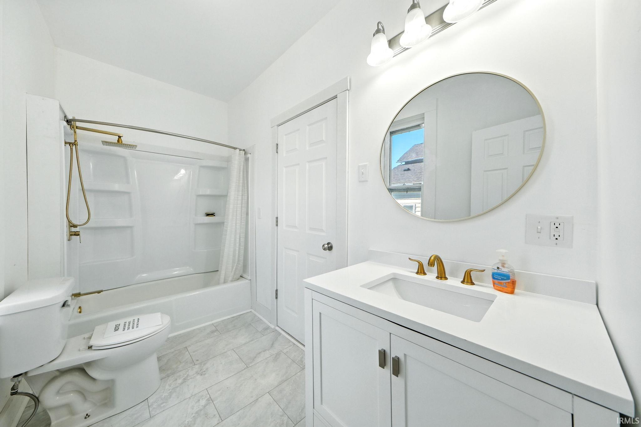 110 South 4th Street Decatur, IN 46733 - Photo 18 of 35