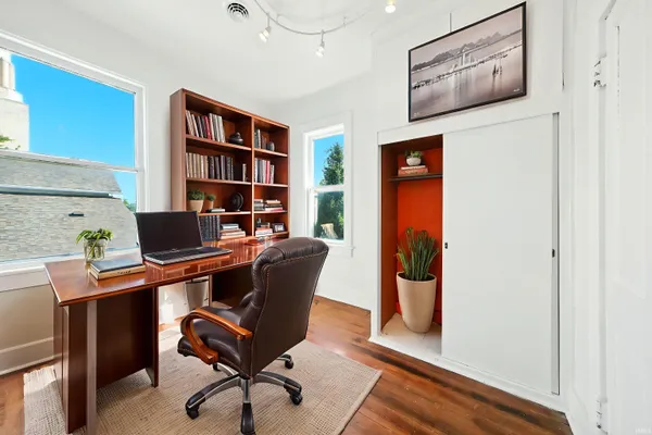 $199,900 | 110 South 4th Street, Decatur, IN 46733