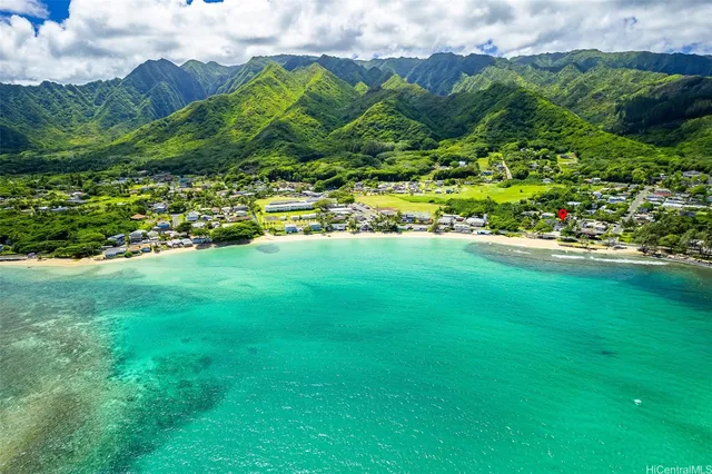 $950,000 | 54-74 Kamehameha Highway, Unit B, Hauula, HI 96717