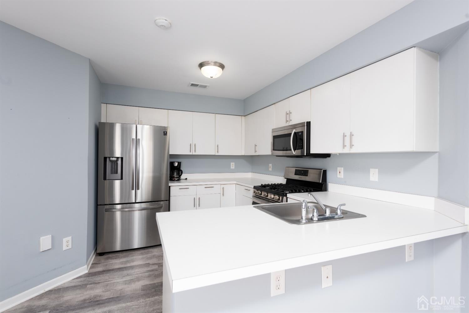 75 Winthrop Road, Unit 75B Monroe Township, NJ 08831 - Photo 12 of 30 Gallery Image 12