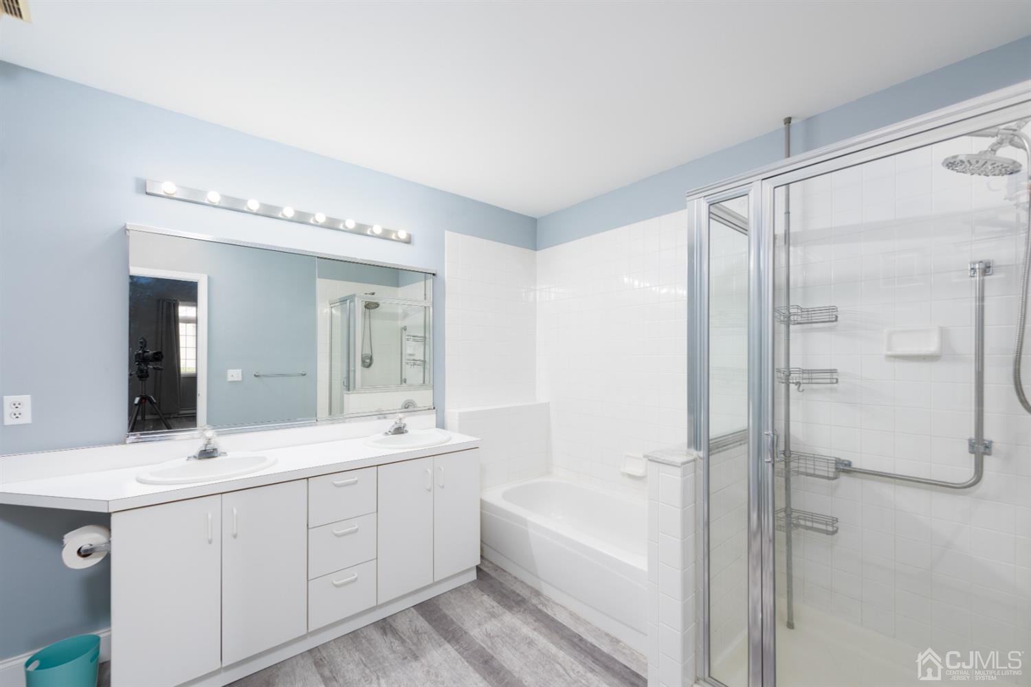 75 Winthrop Road, Unit 75B Monroe Township, NJ 08831 - Photo 16 of 30 Gallery Image 16