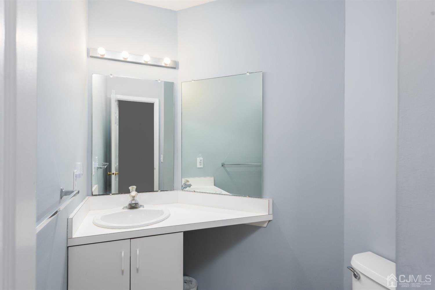 75 Winthrop Road, Unit 75B Monroe Township, NJ 08831 - Photo 25 of 30 Gallery Image 25