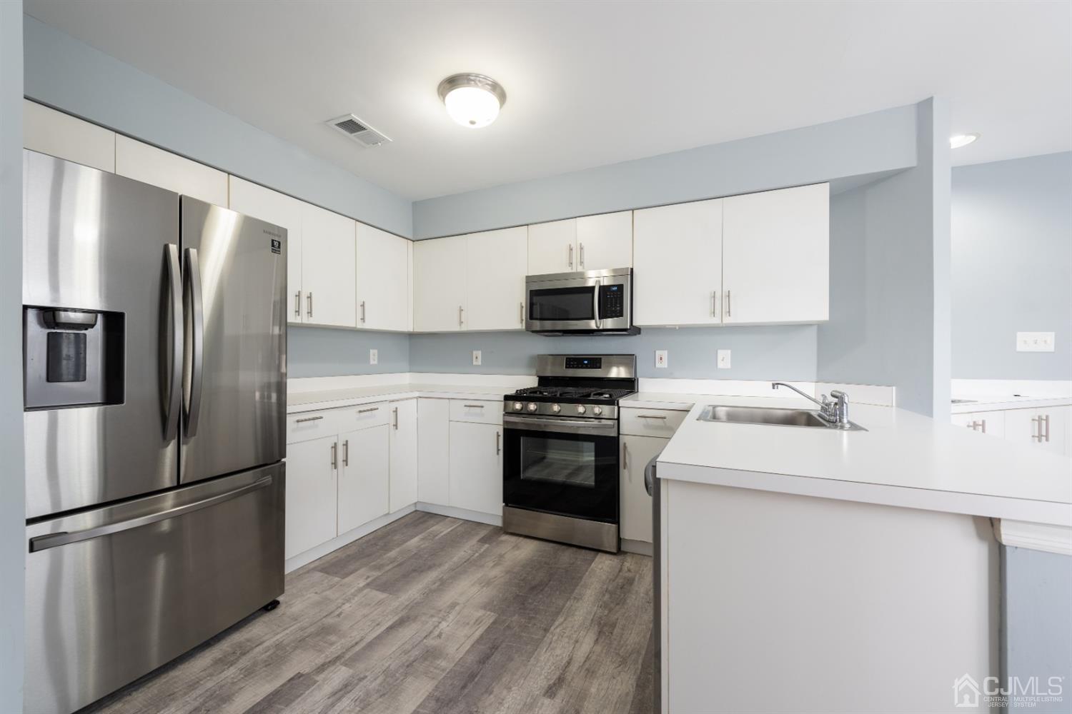75 Winthrop Road, Unit 75B Monroe Township, NJ 08831 - Photo 10 of 30 Gallery Image 10