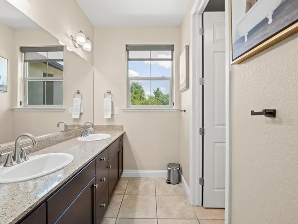 $918,000 | 1229 East Via Roma Drive, Fresno, CA 93730