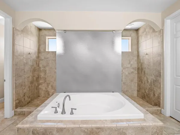 $918,000 | 1229 East Via Roma Drive, Fresno, CA 93730
