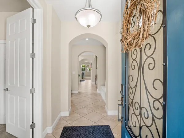$918,000 | 1229 East Via Roma Drive, Fresno, CA 93730