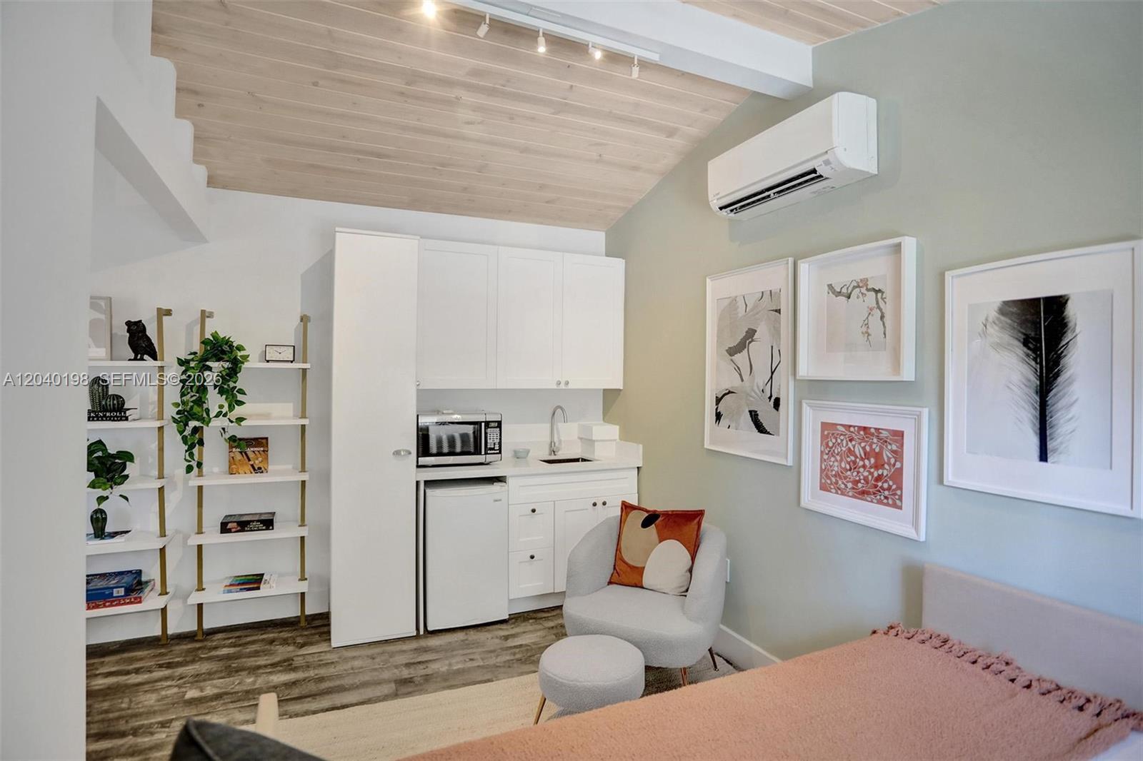 421 Northeast 70th Street Miami, FL 33138 - Photo 41 of 51
