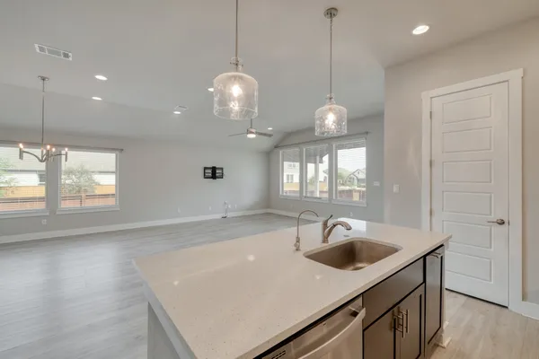 $2,600 | 4600 Post Lane, Round Rock, TX 78681