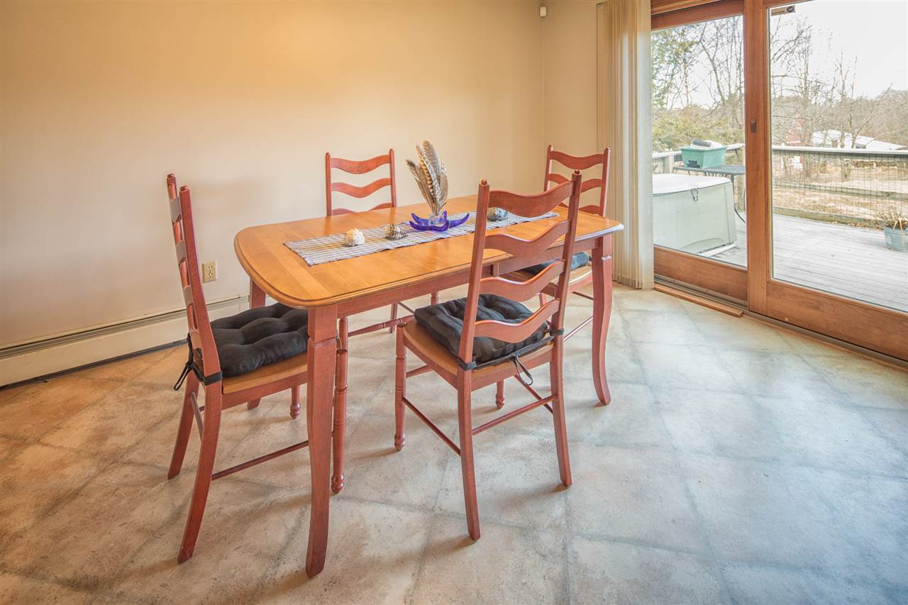 77 Harriman Hill Road Raymond, NH 03077 - Photo 15 of 32 Gallery Image 15