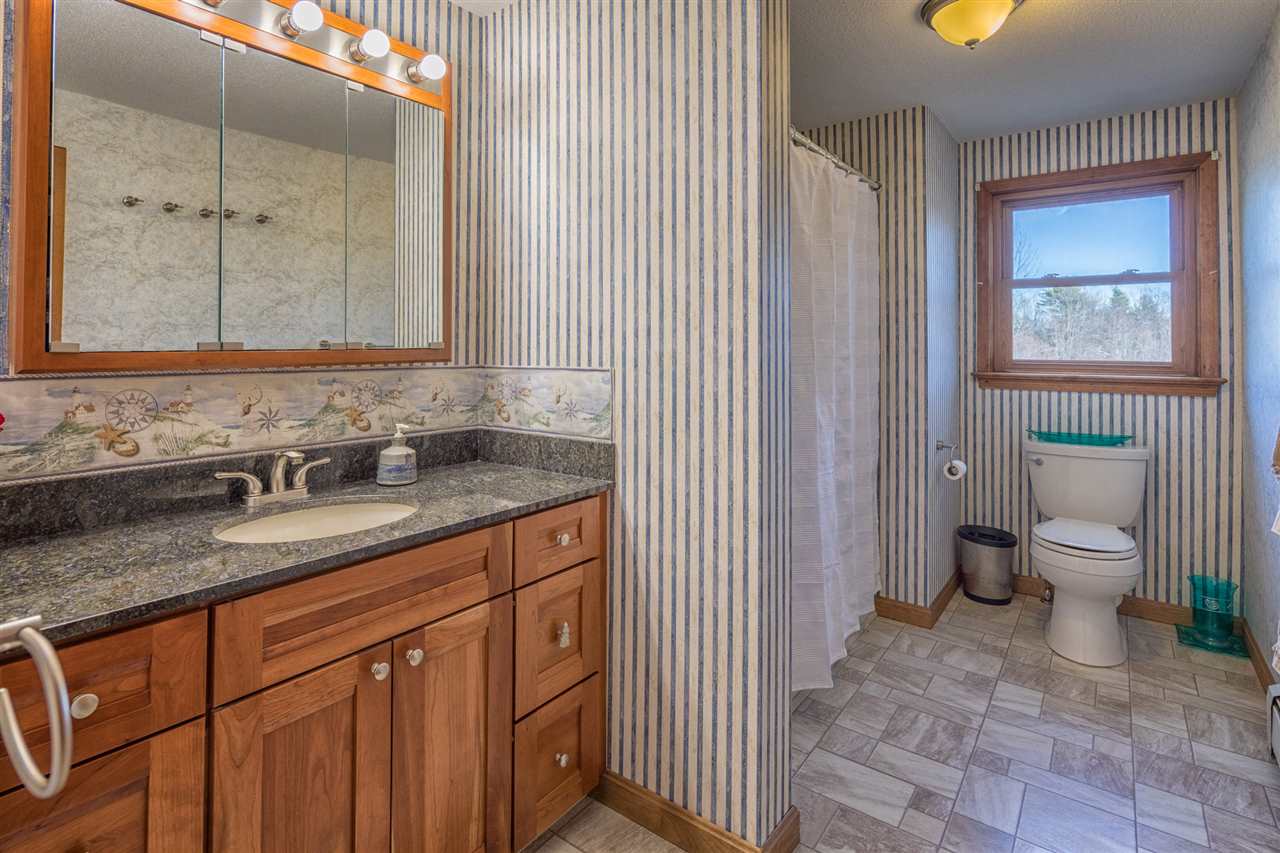 77 Harriman Hill Road Raymond, NH 03077 - Photo 19 of 32 Gallery Image 19