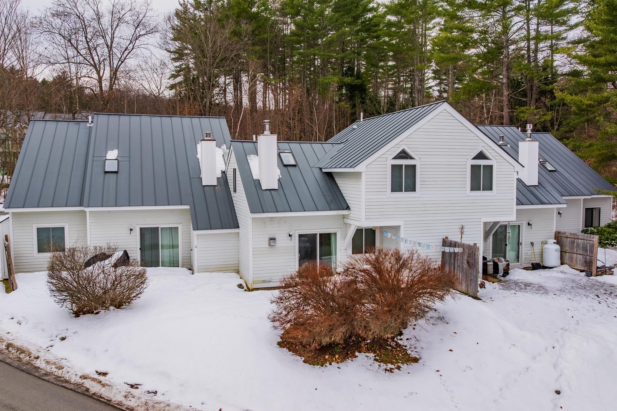 26 Marsten Lane, Unit 19 Enfield, NH 03748 - Photo 23 of 29