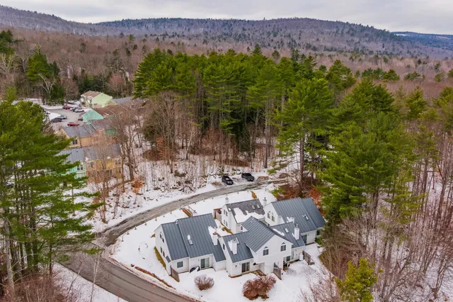$269,500 | 26 Marsten Lane, Unit 19, Enfield, NH 03748