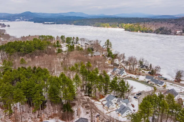 $269,500 | 26 Marsten Lane, Unit 19, Enfield, NH 03748