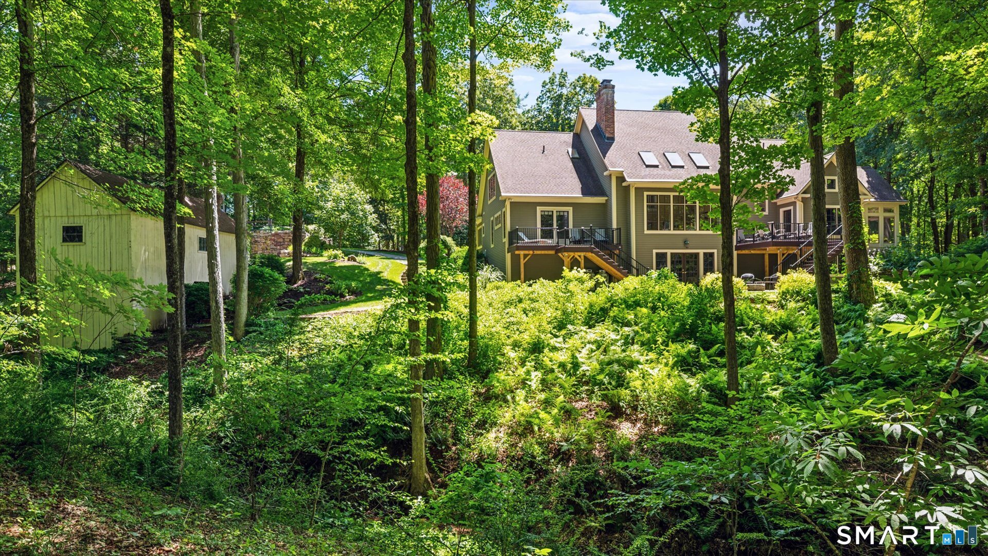 15 Hop Brook Road Simsbury, CT 06070 - Photo 37 of 40